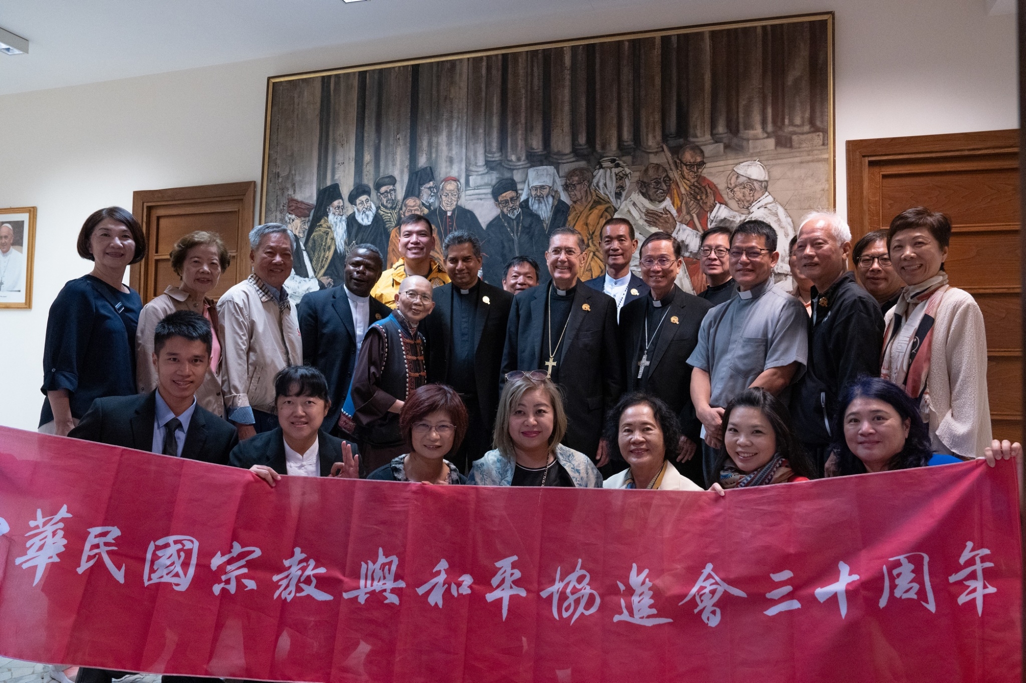LINE_ALBUM_2024920~27 本會三十周年義大利宗教與文化之旅（覲見教宗方濟各、參訪梵蒂岡宗教_251103_15